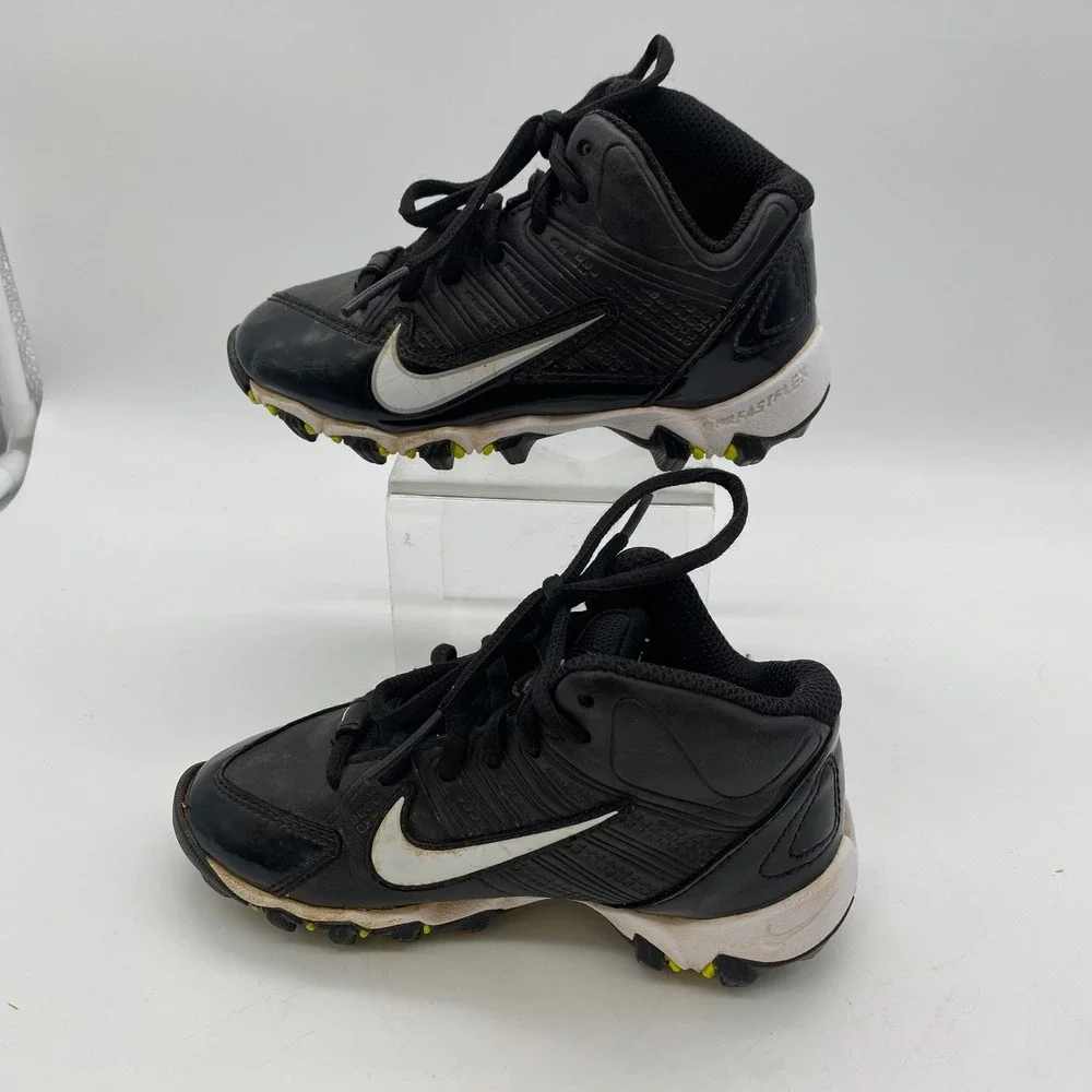 Nike Alpha Shark 2 Football Cleats Kids 10C Black White 642771-001 Fastflex